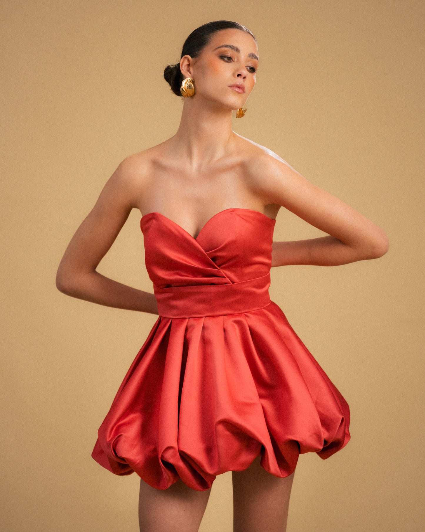 VESTIDO CORAÇÃO CURTO BALÃO