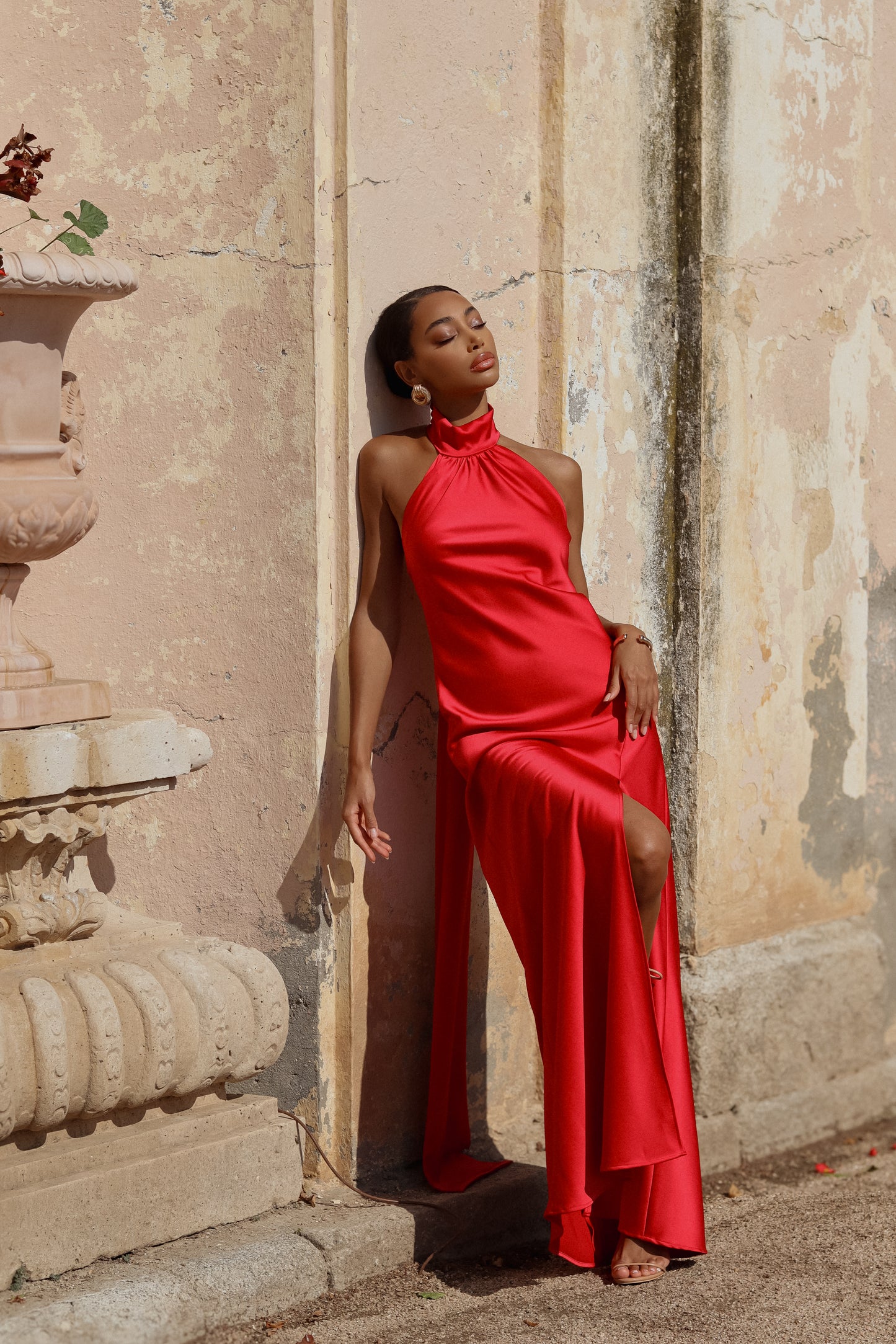 VESTIDO GOLA RACHA ACETINADO