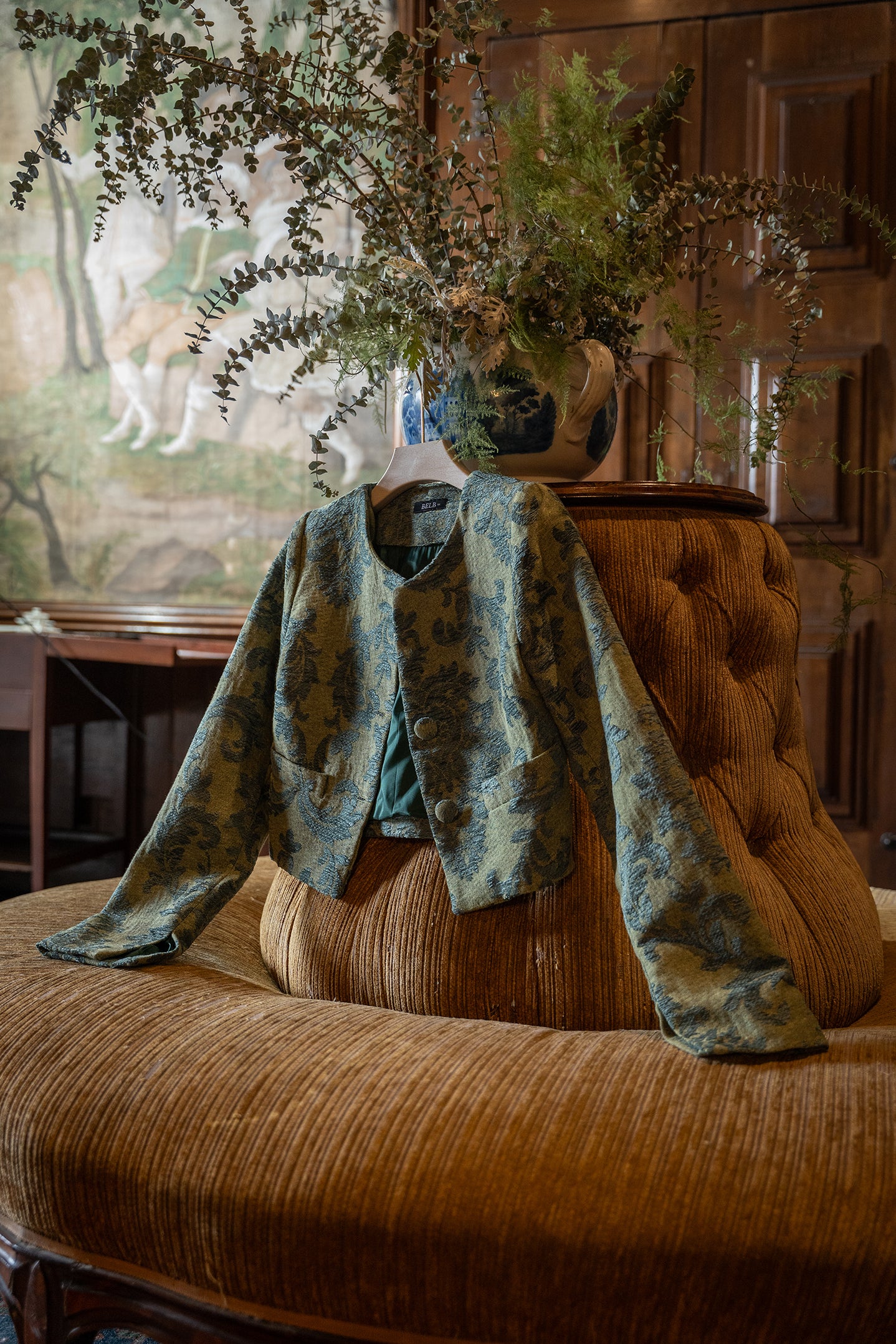 Floral jacquard cropped coat