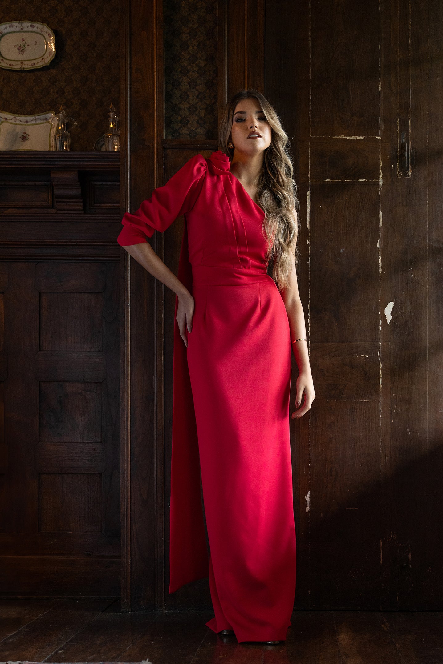 VESTIDO FLOR OMBRO