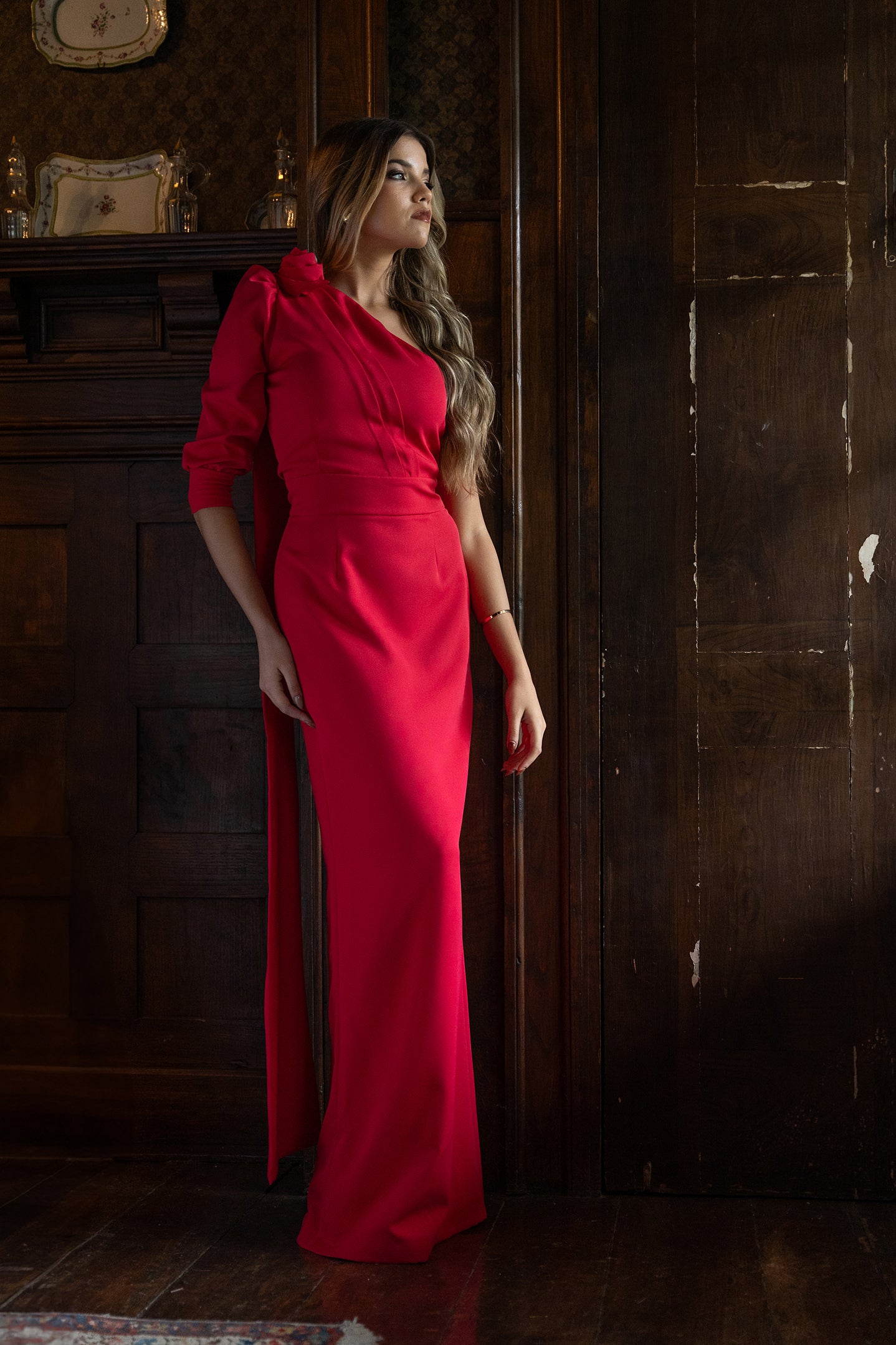 VESTIDO FLOR OMBRO