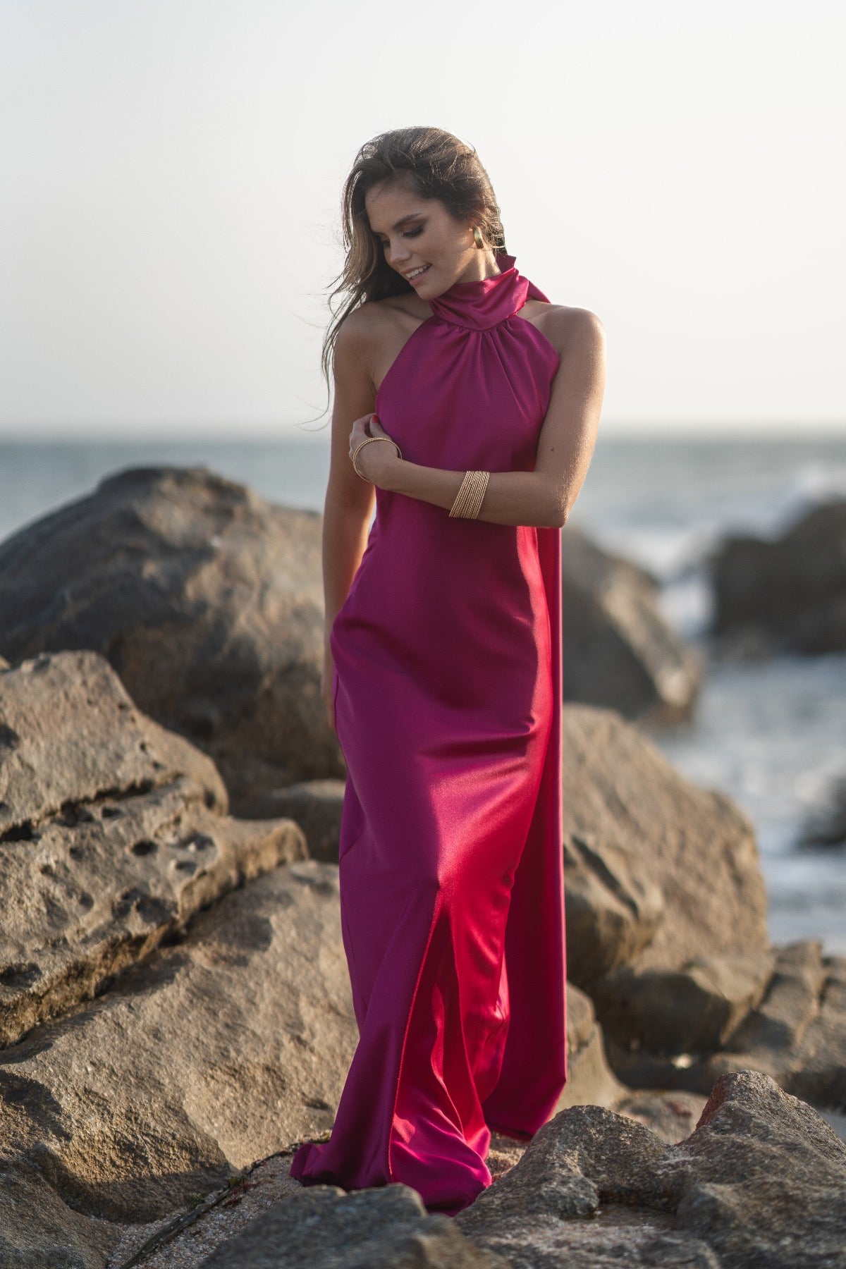 VESTIDO GOLA ACETINADO