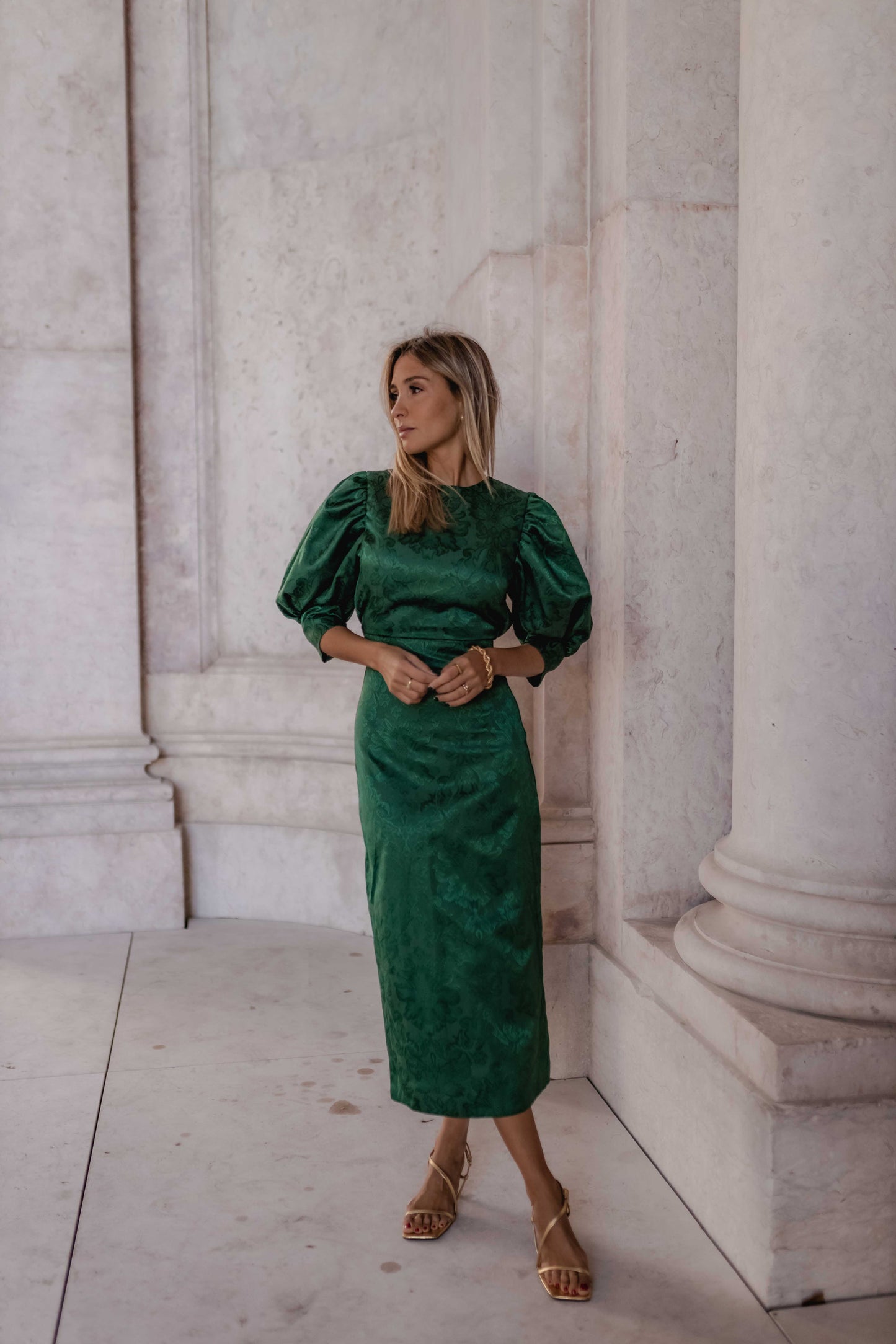 VESTIDO JACQUARD MANGAS BALÃO