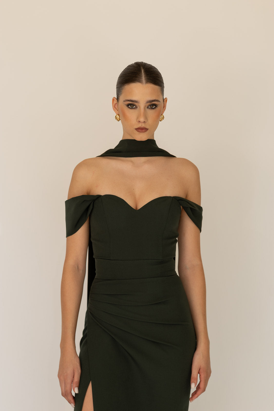 VESTIDO OLÍVIA 2 ALÇAS COM CAPA CARLOTA