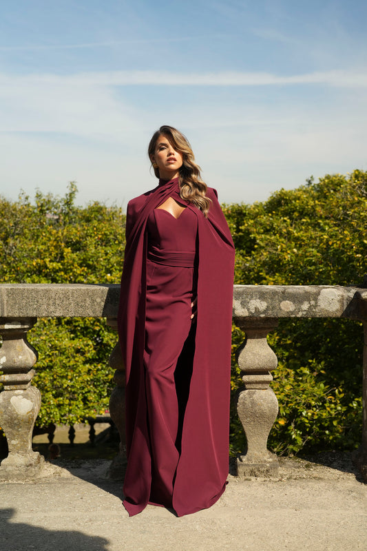 VESTIDO BELÉM COM CAPA